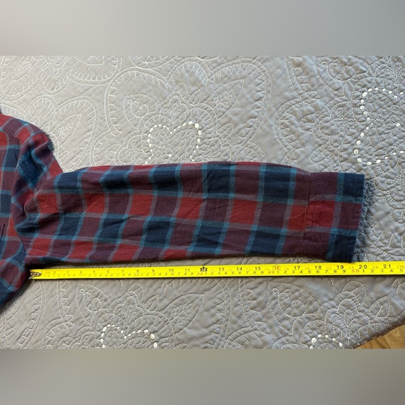 St Johns Bay Men’s Burgundy/Navy Plaid Flannel Shirt NWT Size Small - Picture 4 of 8